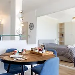 Апартаменты Juan Les Pins Vue Sur Lazur *