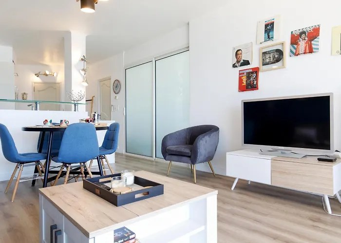 Lejlighed Juan Les Pins Vue Sur Lazur *